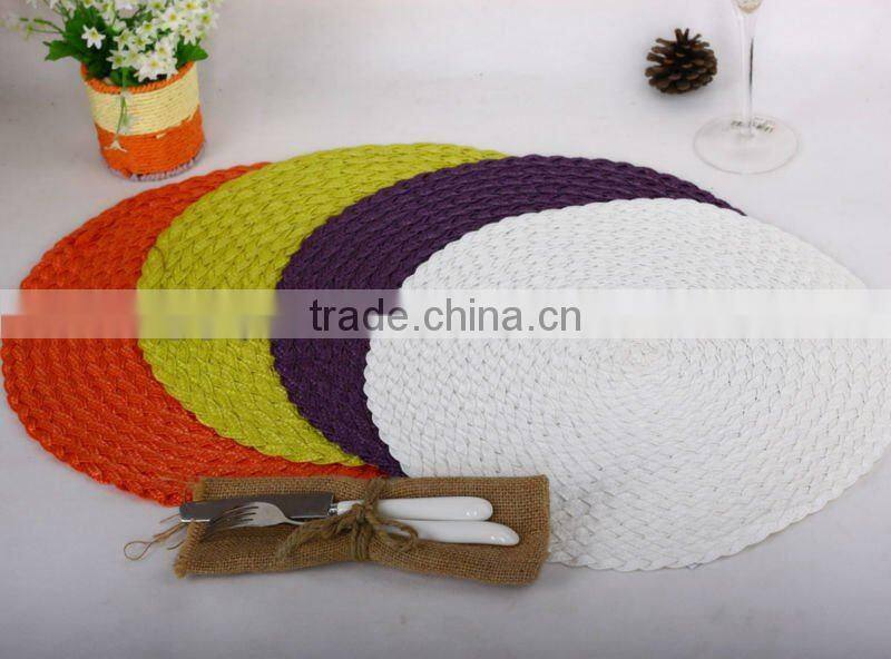 white plastic placemat