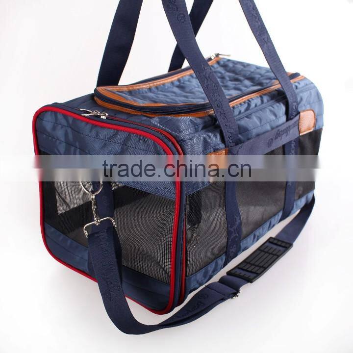 Fashion Luxurious Pet Dog Bag Carrier Manufacturer