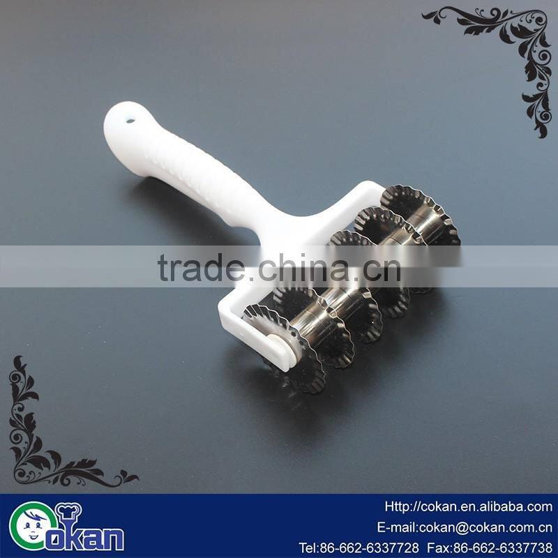 Plastic cake cutter Lattice pastry dough pie crust cutter knife roller/Pastry Lattice Roller cutter of cake tools.