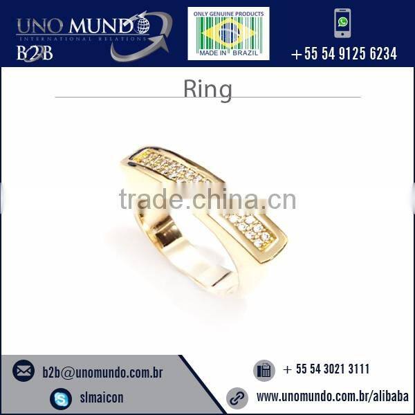 Ultimate Beautiful Design Engagement Ring Available at Feasible Price