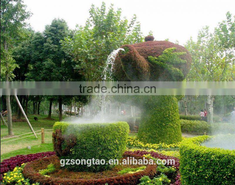 Artificial grass flower topiary park decoration boxwood ball ornaments artificial Donald Duck topiary