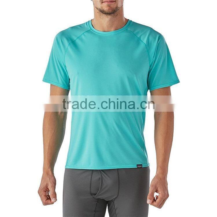 lightest-weight fastest-drying and best-wicking polyester baselayer workout sports outdoor t shirts custom for men