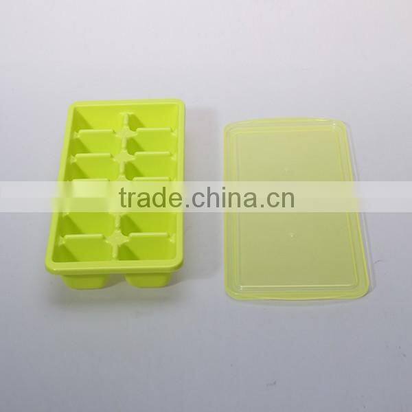Plastic small cube Ice Mold(Assorted Color)