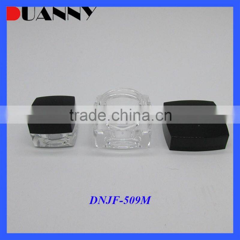 High Quality Loose Powder Jar With Rotating Sifter With Black
