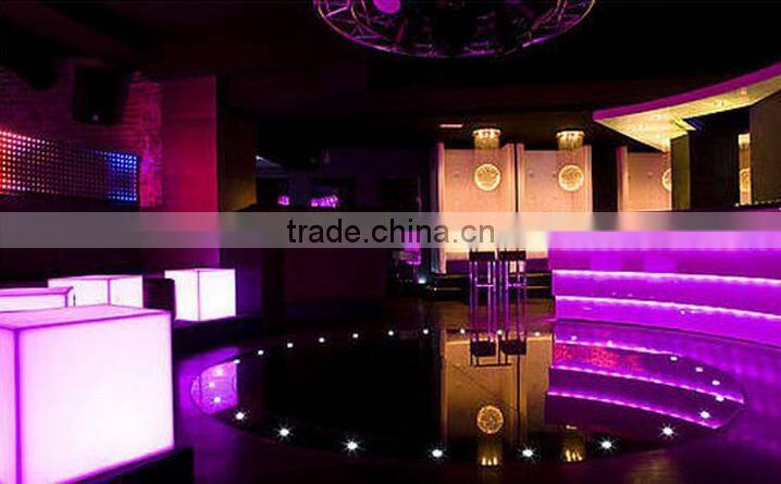 High quality professional Chinese manufacturer remote control / wifi control 30x30cm 11W rgb led wifi panel light solar pannel