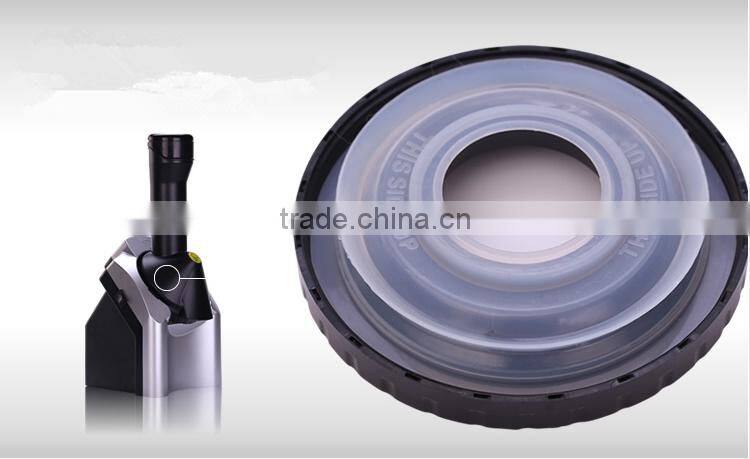 Autiomatic new way for fruit eating ice cream maker