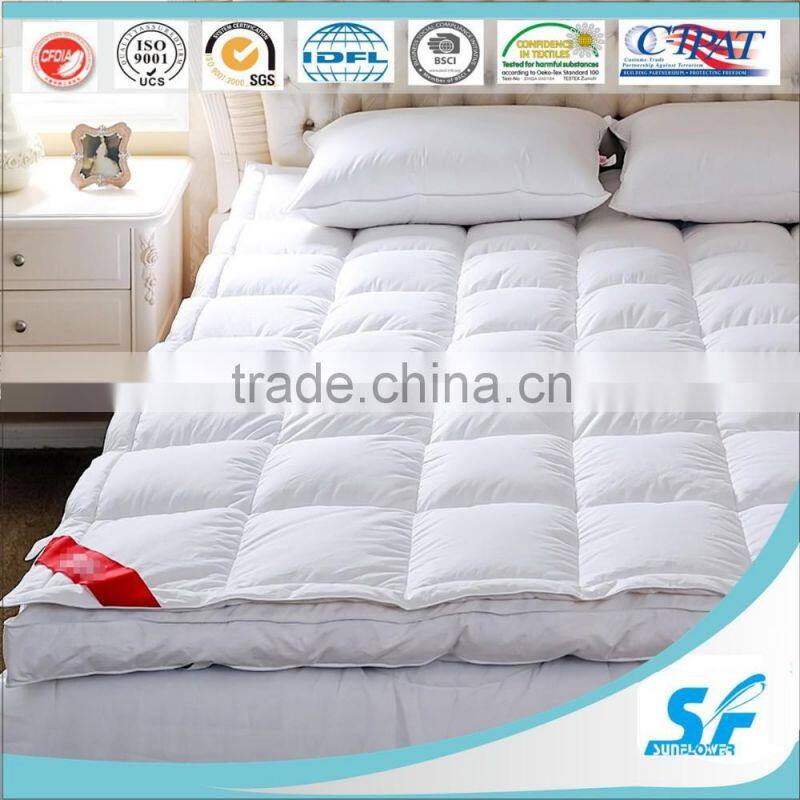 two layer quilted and baffle 15%white duck down filling mattress pad