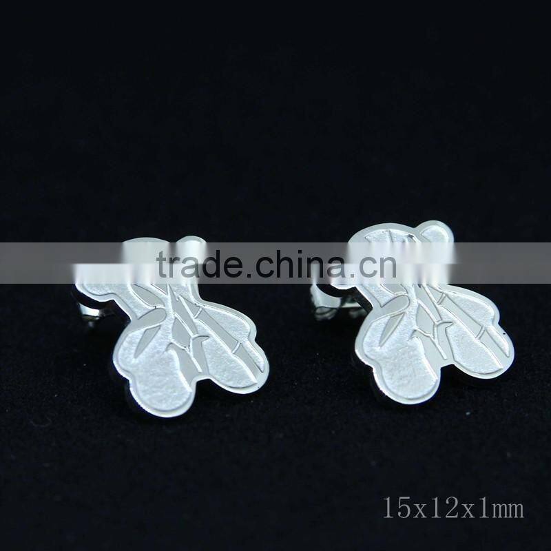 bear stud earrings customized on sale