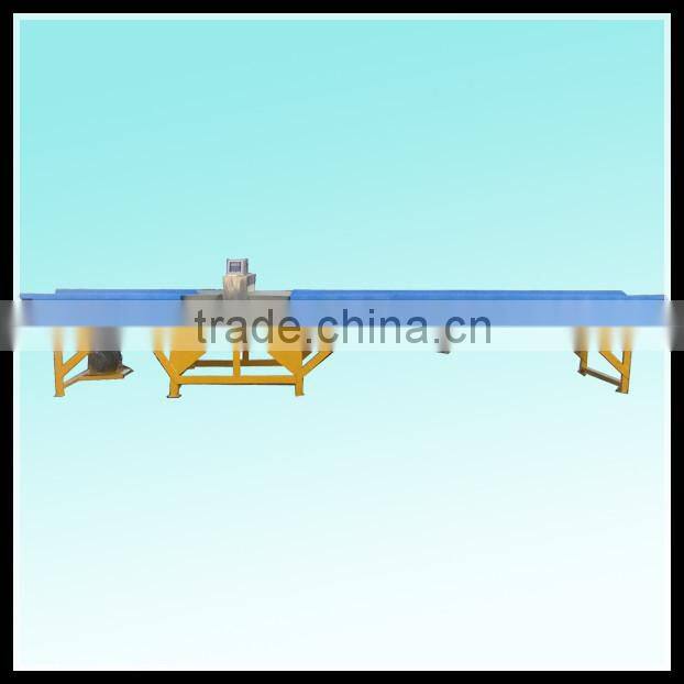 Magnetic conveyor belt