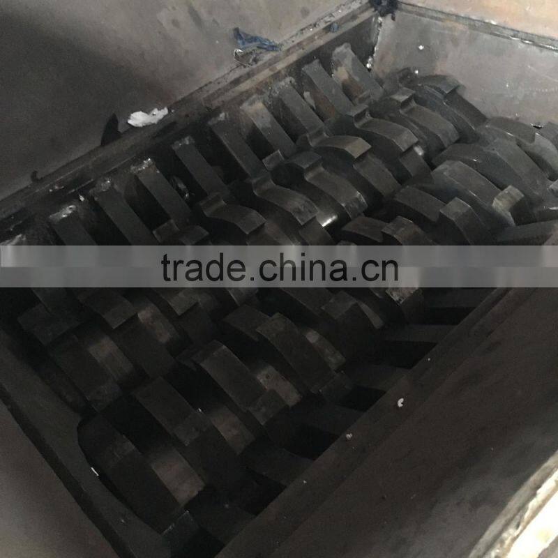 double-shaft clothing crusher / waste clothes shredder