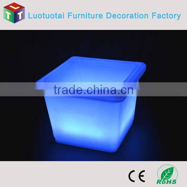 Color Change Plastic Flower Planter LED Flower Planter