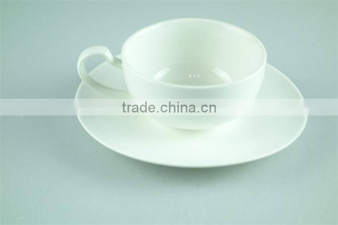 Ceramic porcelain white cup saucer set, bulk tea cups and saucers cheap, coffee cup and saucer