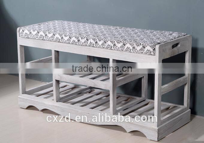 Solid wood with pads two layers of stool in shoes