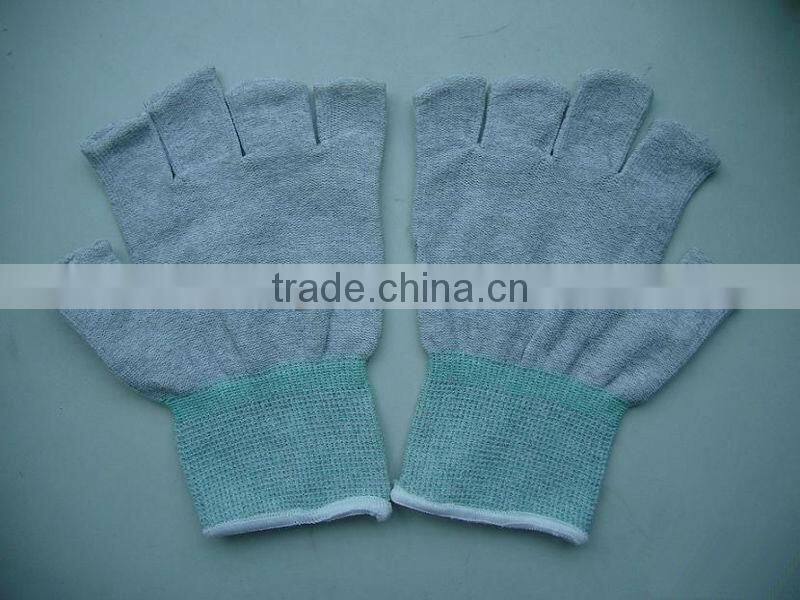 Polyurethane fingertips coated nylon gloves