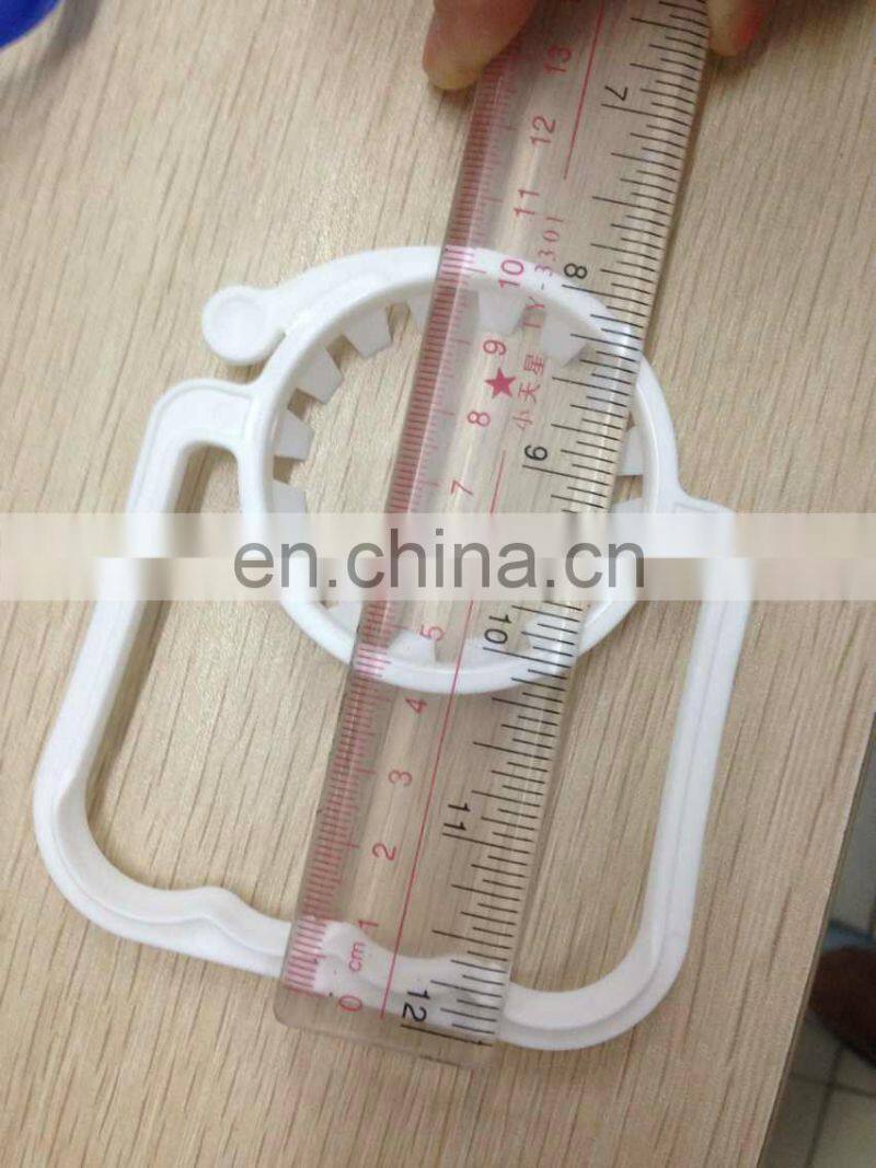 6 pack carry Plastic bottle handle for water juice bottle