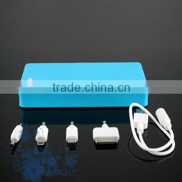 Best selling Factory price Double USB output wallet portable 12000mah power bank for smartphone