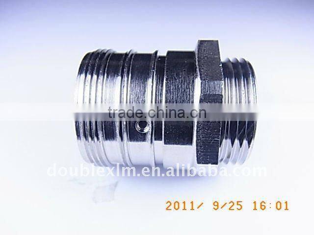 Connecter screw lock screw and nut