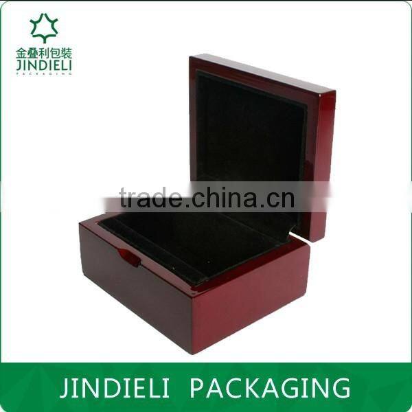dark red wood lacquered jewelry box packaging