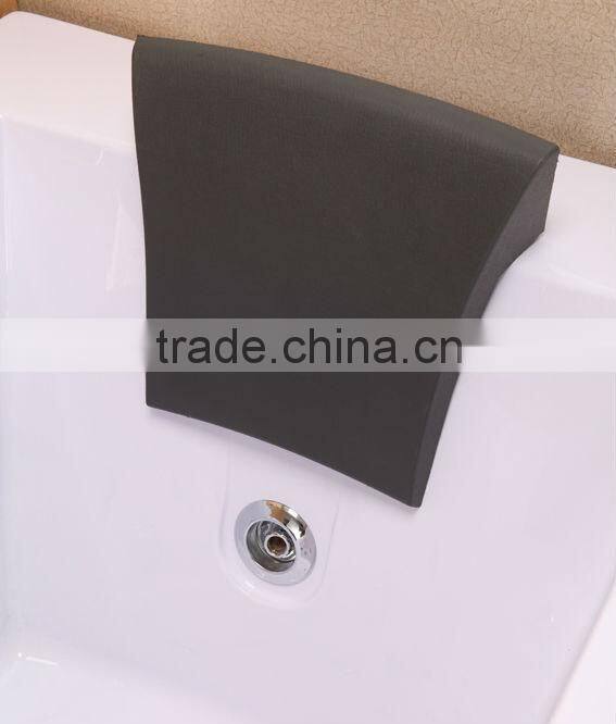 2015 Latest European Luxury Bathroom Set Bathtub