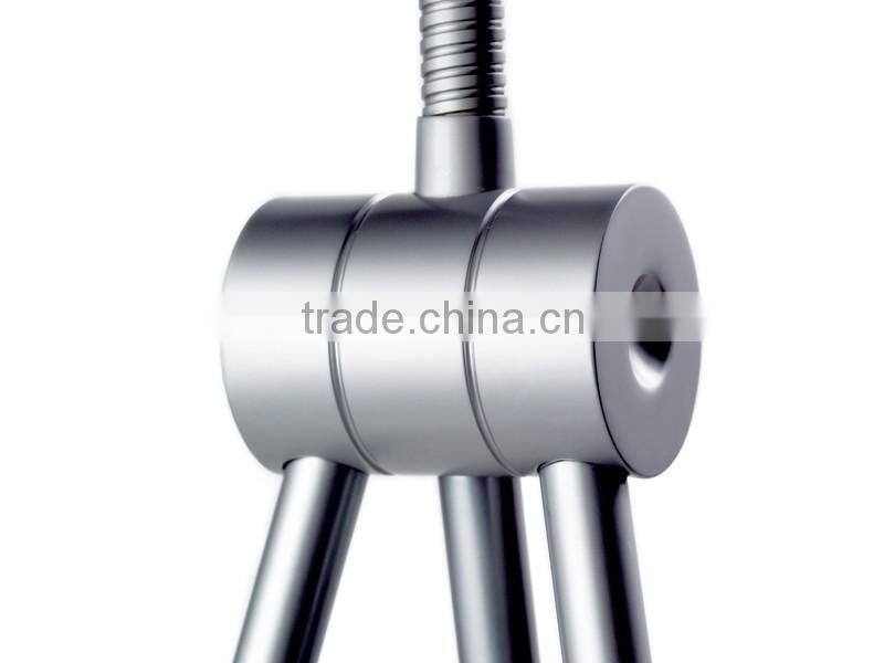 Stability and Balance Three Legs Elegant Floor Lamp 2016 Hot Sale