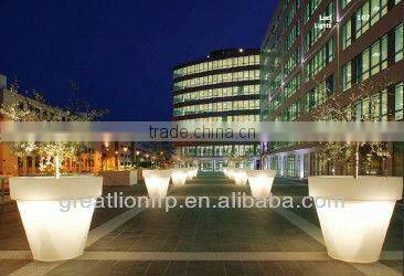 GR02116 large illuminated plastic planter/led flowerpot/garden planter