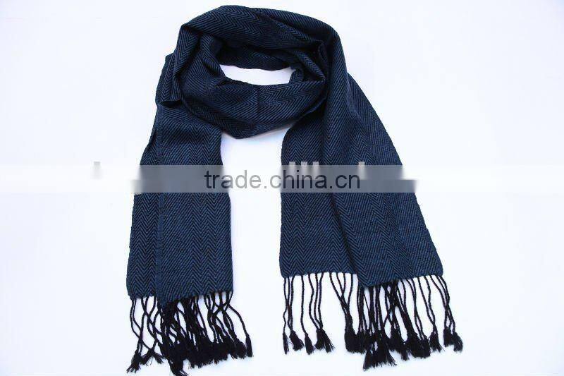 100% WOOL HERRINGBONE TWILL SCARF