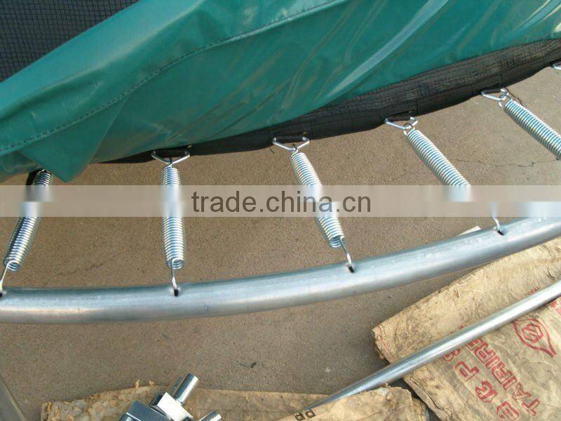 14ft trampoline with enclosure