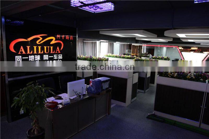 No-adhesive removable static cling self adhesive silicone film