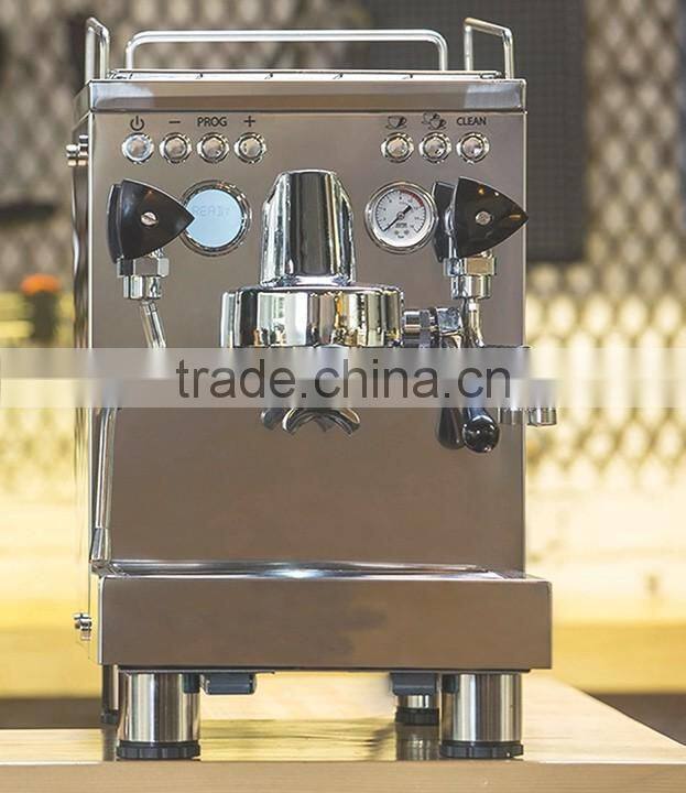 Automatic bean to cup coffee machine