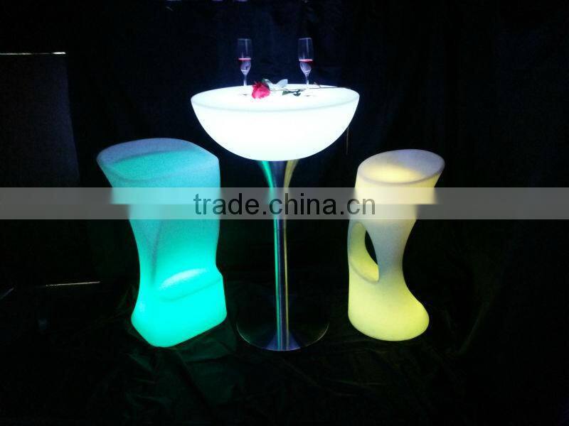 LED Modern Halfmoon Tea Table/ Hot Sell LED Rechargeable Halfmoon Coffee Table/LED Outdoor Lawn Halfmoon Cocktail Table