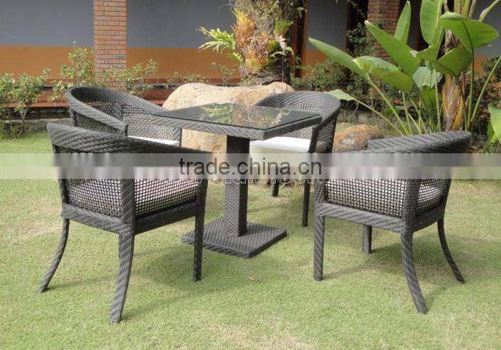 Garden Rattan Dining Table And Chairs For Outdoor