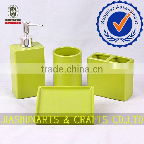 Green Matt Ceramic Bathroom Accessories bath collections