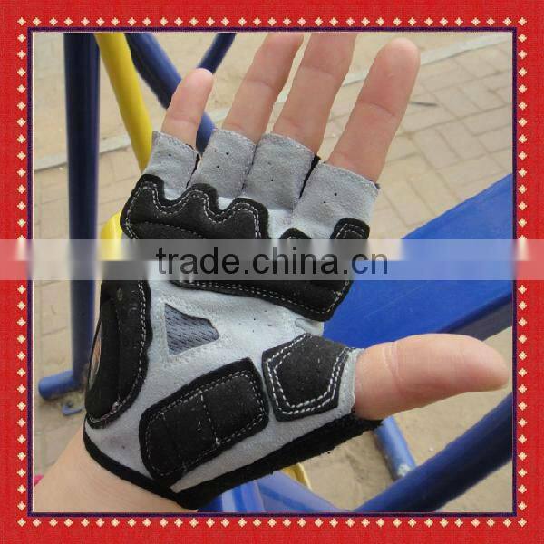 Half finger pro fit gel bicycle gloves