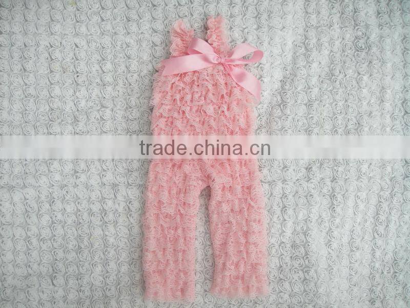 childrens clothing manufactures baby tops and ruffle pants made in China