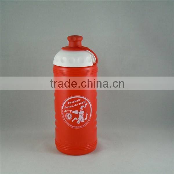 CHINA RED BPA FREE PE SPORTS BOTTLE WITH WATER LINE AND CAPS