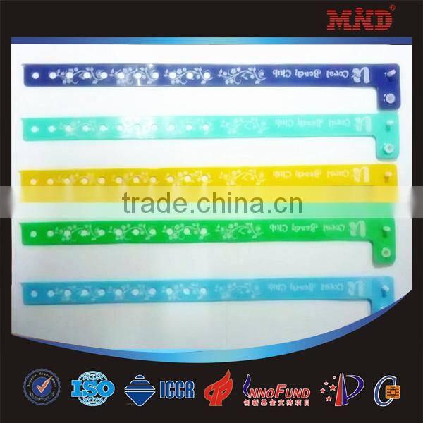 MDW164 Passive UHF/HF RFID Wristband For Access Control