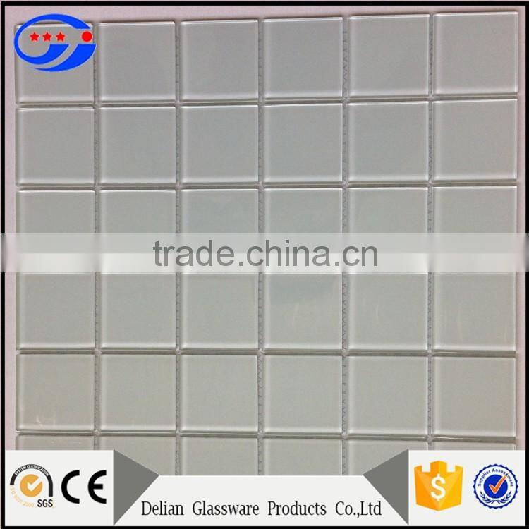 Parquet Feature and Irregular Shape Water Jet Glass Mosaic