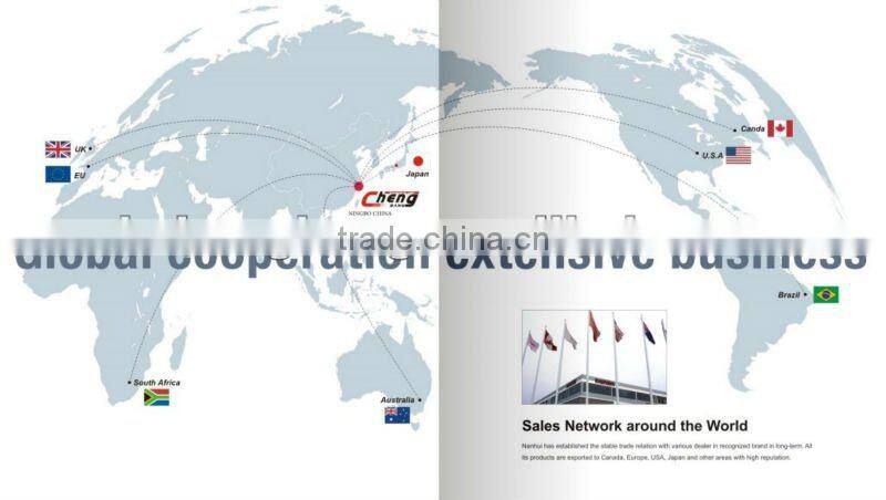 Multifunction crosscut paper shredder for CD