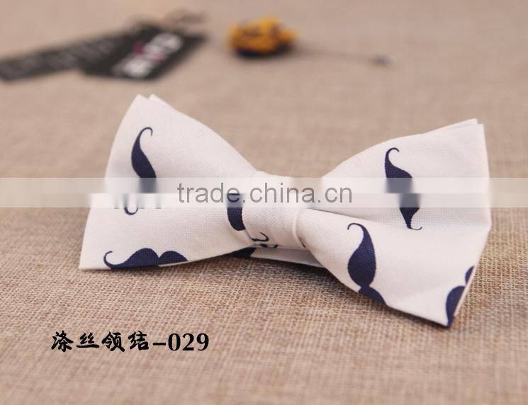 Country Floral Pre-Tied Bow Tie