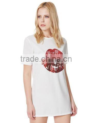 Hot selling low MOQ summer design ladies cool embellished t-shirt women