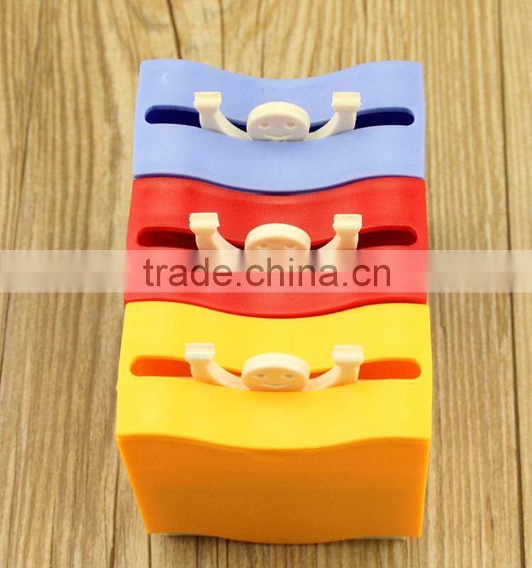 Special design promotional item bulk sale personal unique toothpick holder