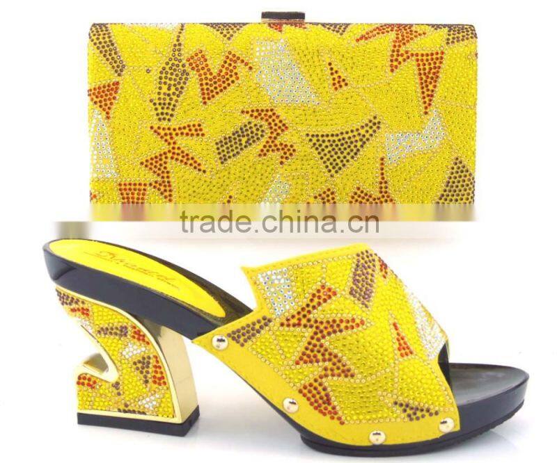 Various color shoes and bags to match african shoes and bag set for party