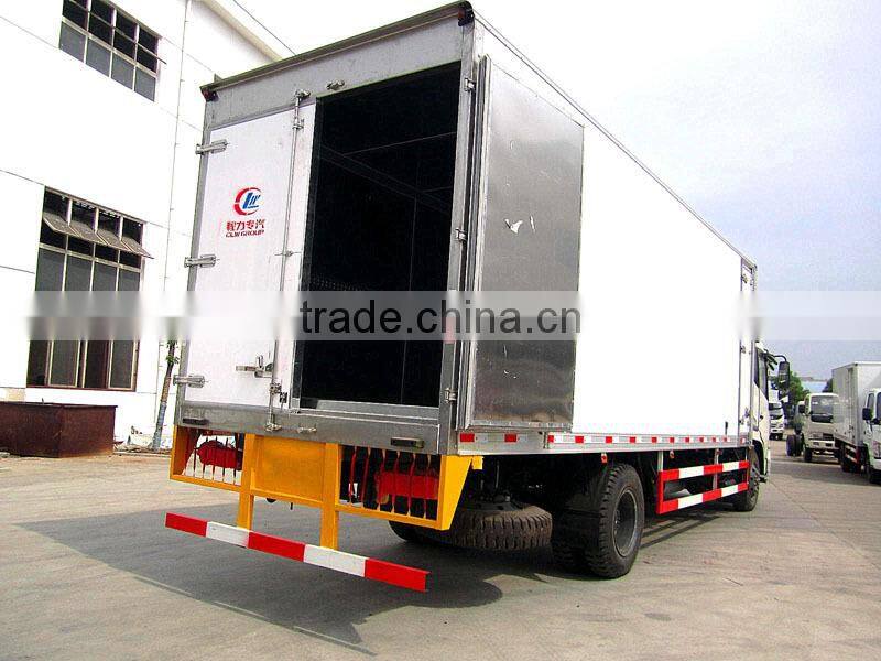 Dongfeng Tianjin 30 cbm reefer truck for sale