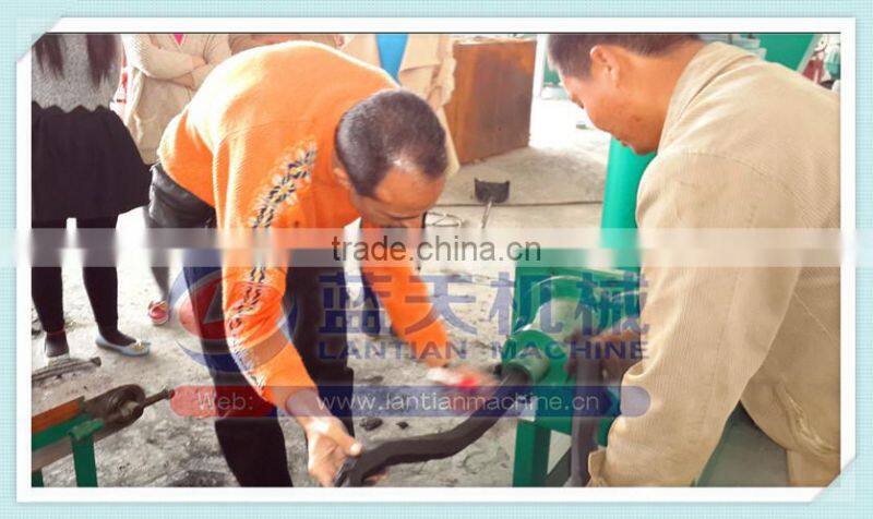 High density and strength wood briquette press machine