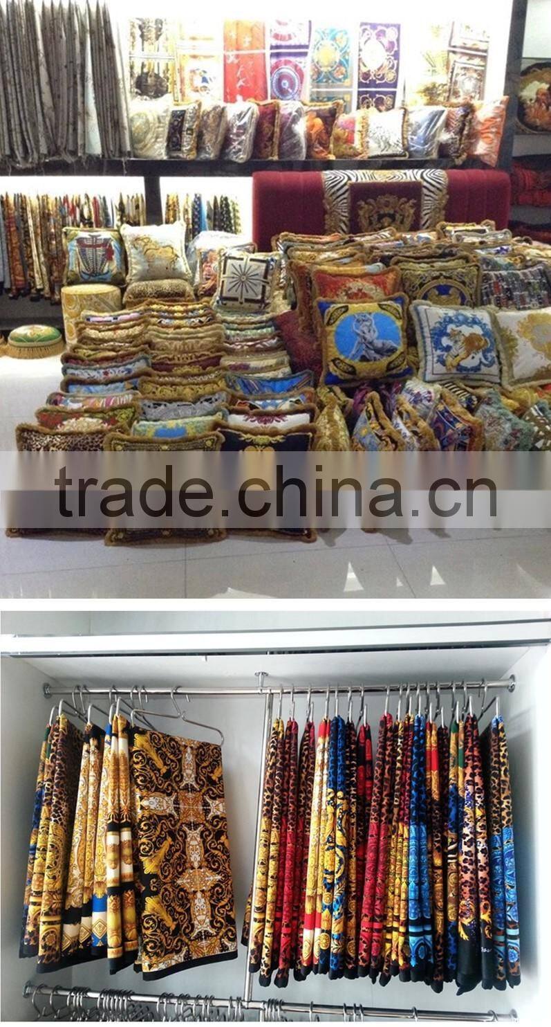 Hot-sale Custom Made Abstract Horse Pattern Letter H Digital Printed Decorative Throw Pillow Case