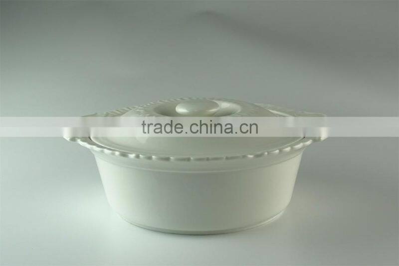 White Serveware Porcelain Serving soup Tureen with Lid