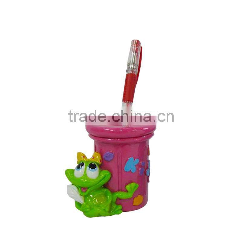 Resin penholder for desk decor
