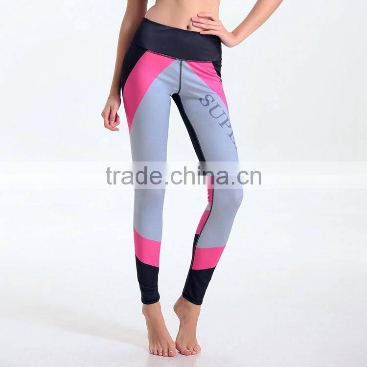 Top Selling from China Excellent Quality Fittness and Yoga Wear Set
