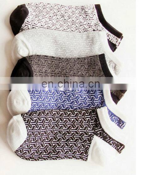 2015 Custom Fashion 100% cotton thin socks Professional Factory