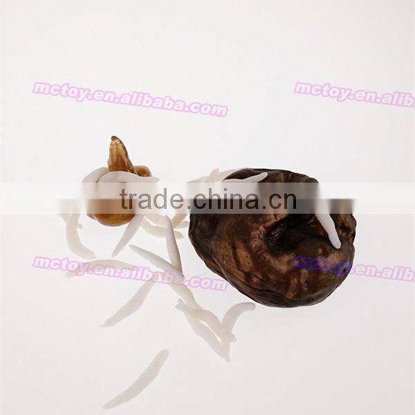 Novelty TPR Maggot Sticky toys